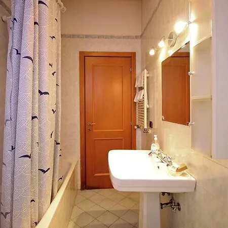 Apartman Holiday Flat - Ila02301-p